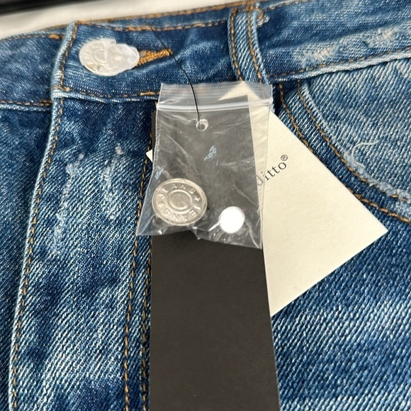 🦋ITEM DITTO denim distressed mini skirt fly zipper boho cowgirl TRENDY SZ M NWT - Picture 7 of 7